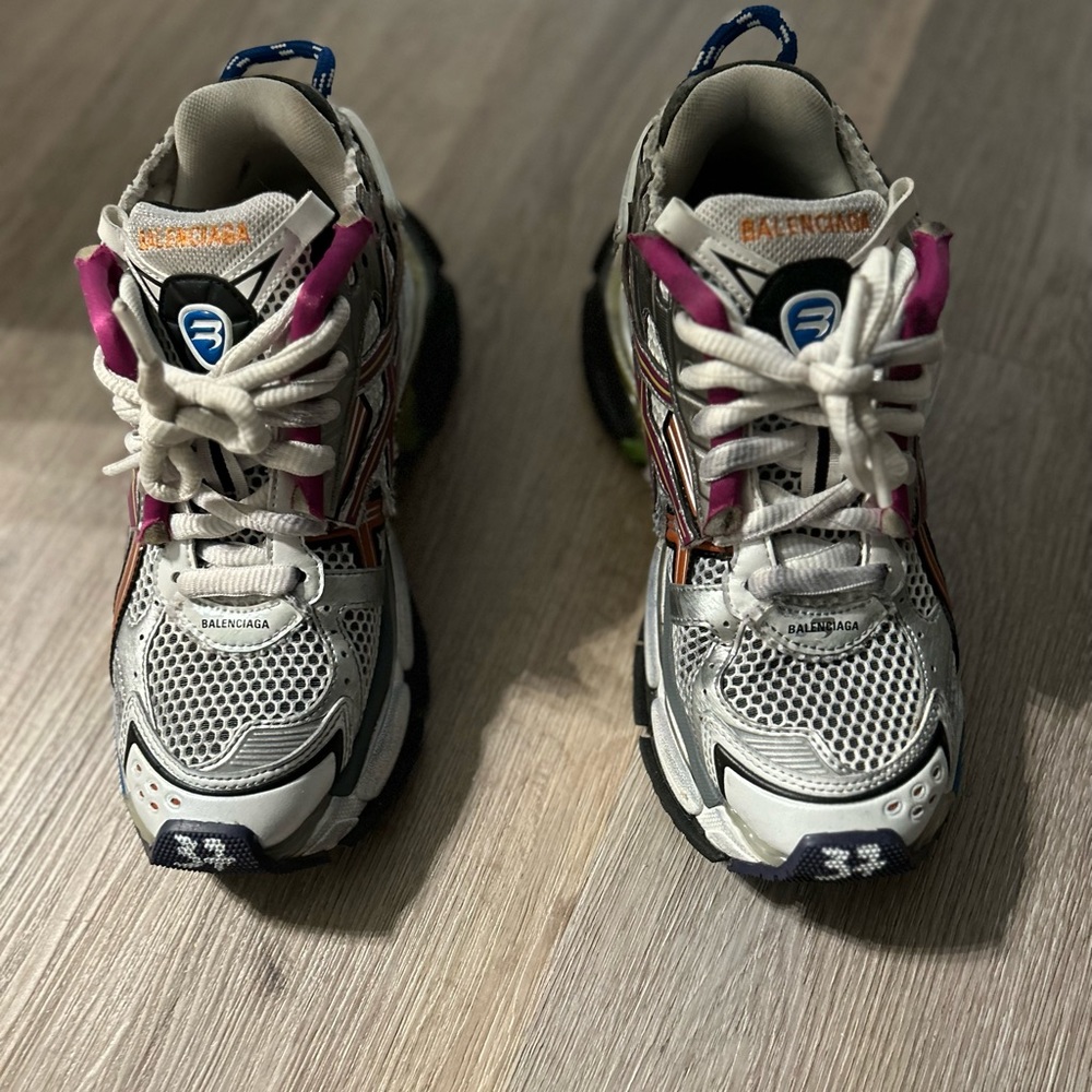Women's Balenciaga runner